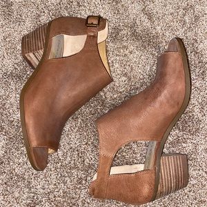 Lucky Brand Barimo Open Toe Leather Bootie Size 8